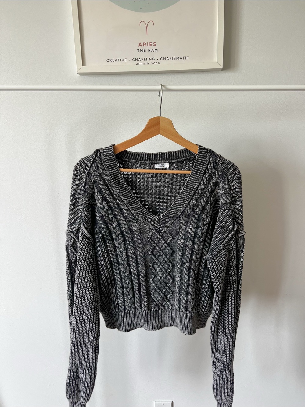 Ardene Gray Cable Knit V-Neck Sweater